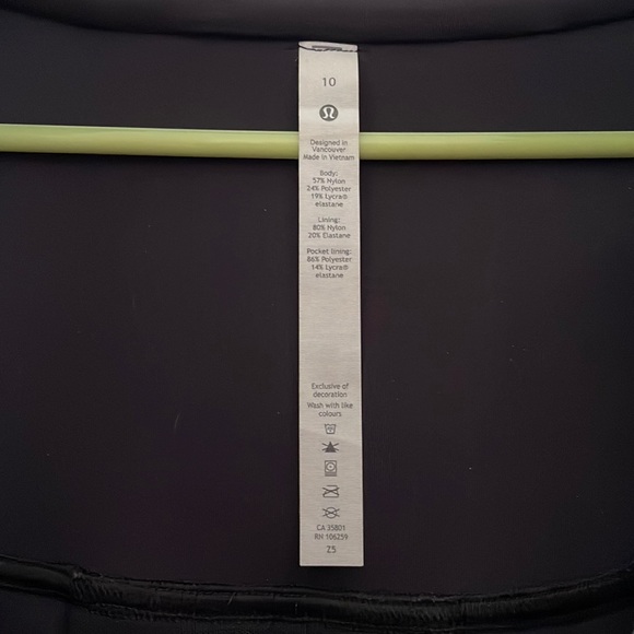 Lululemon On the Fly Zip Up Hoodie - Picture 5 of 9